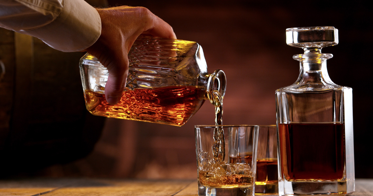 Starting a private label bourbon brand offers lower startup costs, faster market entry, and full control over branding and flavor profile